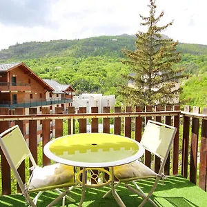 Coquet Type 2 De 56 M² En Centre Briançon